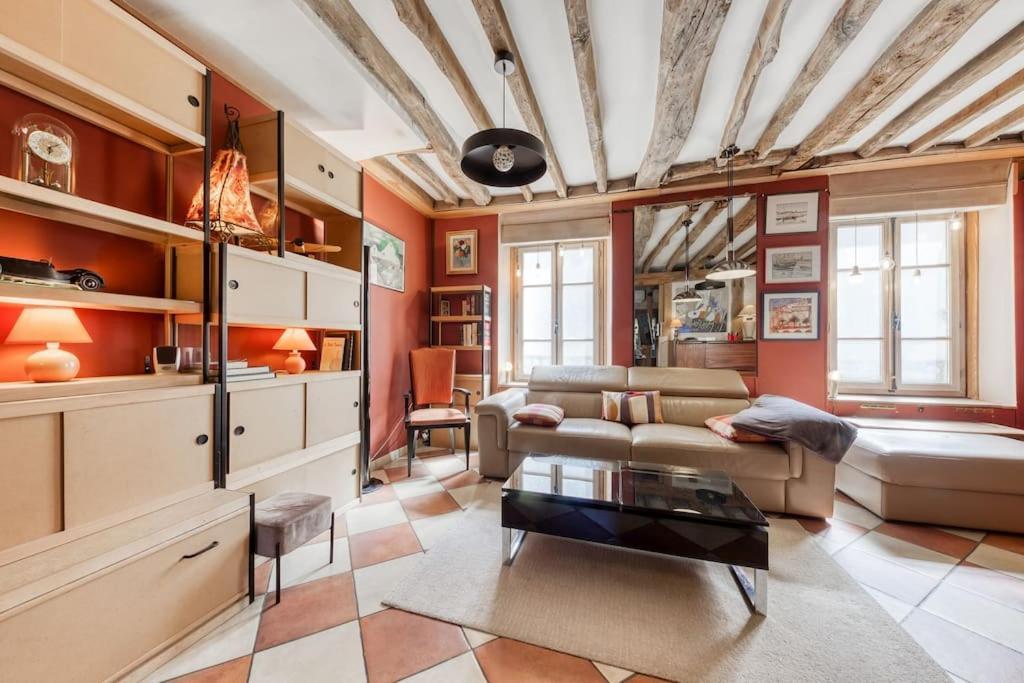 Appartement De Caractere Avec Jardinet Privatif A 1 Min Metro 1, Paris, Disneyland Βενσέν Εξωτερικό φωτογραφία
